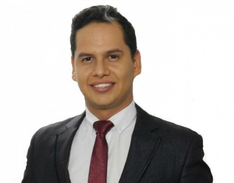 Conferencista Internacional.